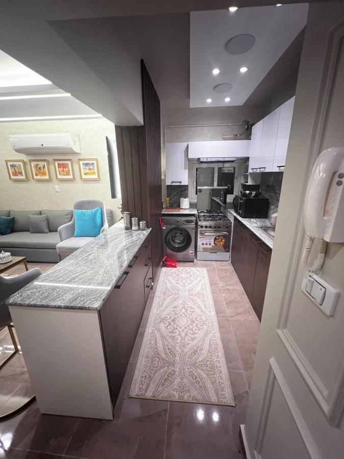 Luxury Flat With Garden And Private Entrance شقة فاخرة بحديقة و مدخل خاص Каїр Екстер'єр фото