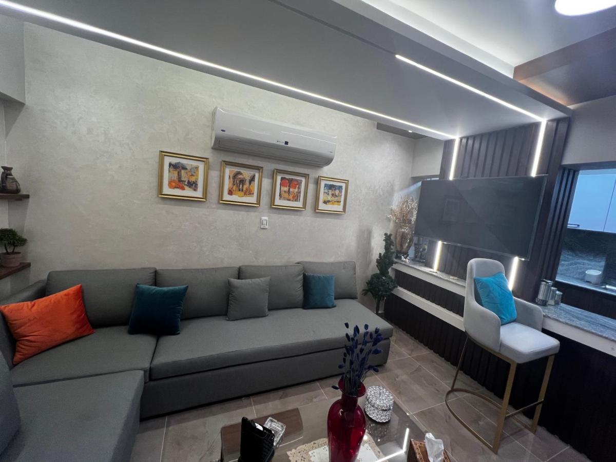 Luxury Flat With Garden And Private Entrance شقة فاخرة بحديقة و مدخل خاص Каїр Екстер'єр фото
