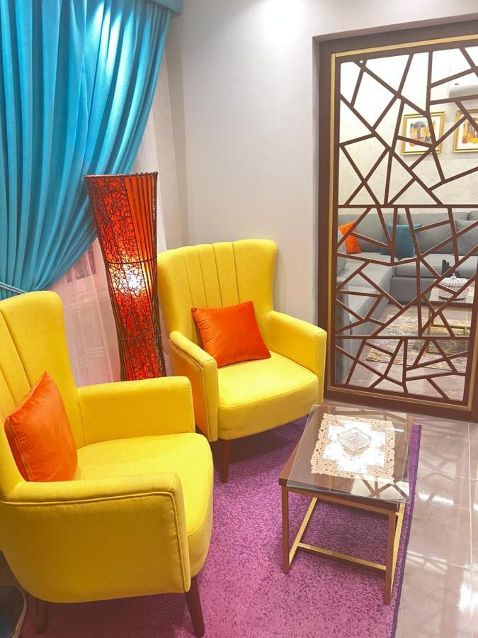 Luxury Flat With Garden And Private Entrance شقة فاخرة بحديقة و مدخل خاص Каїр Екстер'єр фото
