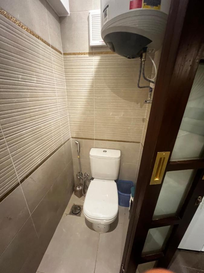 Luxury Flat With Garden And Private Entrance شقة فاخرة بحديقة و مدخل خاص Каїр Екстер'єр фото