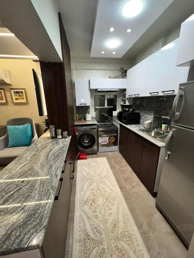 Luxury Flat With Garden And Private Entrance شقة فاخرة بحديقة و مدخل خاص Каїр Екстер'єр фото
