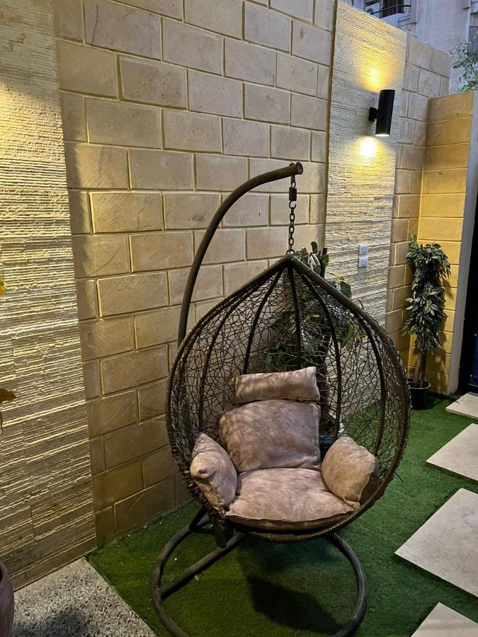 Luxury Flat With Garden And Private Entrance شقة فاخرة بحديقة و مدخل خاص Каїр Екстер'єр фото